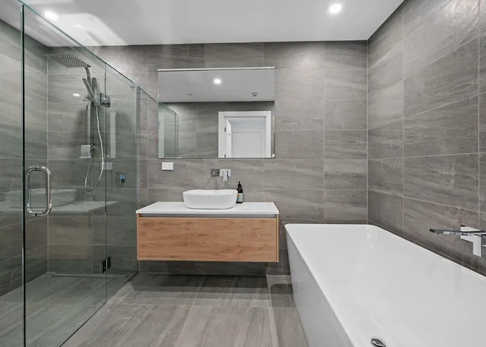 Winona Of - Luxury Lakefront Wanaka